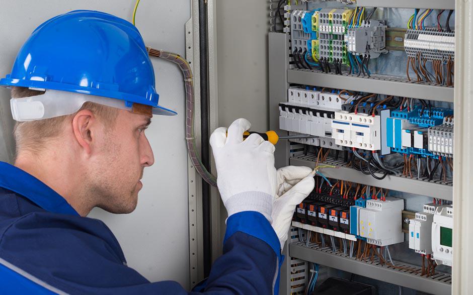 tarif horaire électricien Paris 2