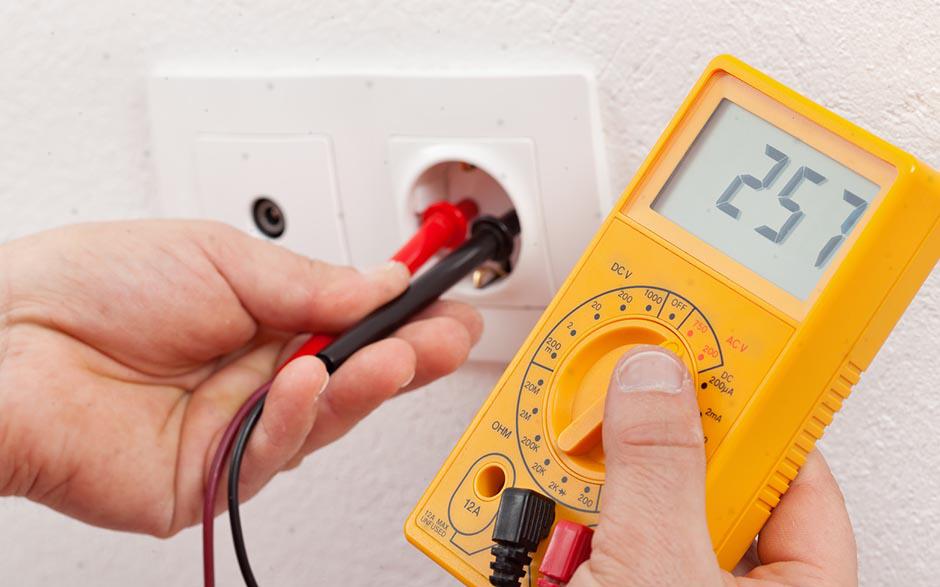 je recherche un électricien Paris 6